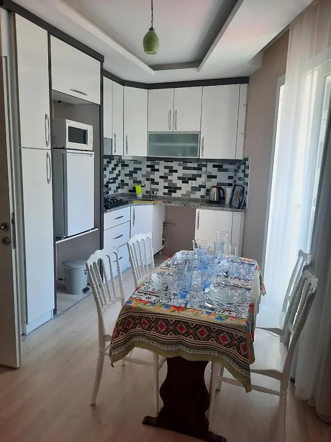 Izmir Center Family Apartments